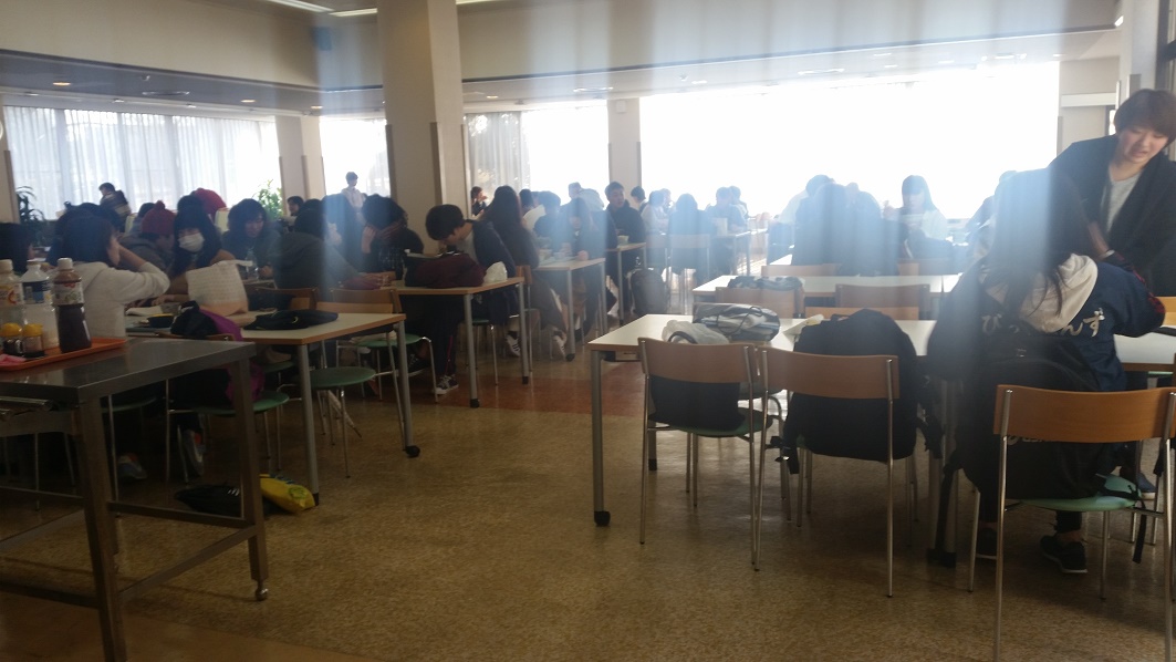 コーチング事例 : 兵庫県内 大学内学食調査